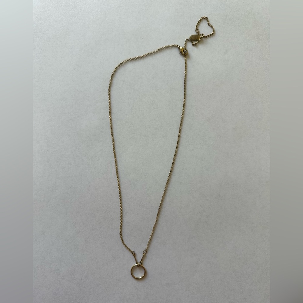 Gold Tone Necklace with Circle Pendant